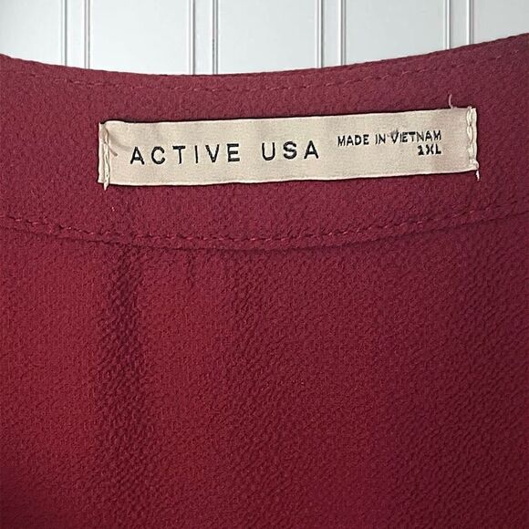 Active USA Cranberry Red V Neck Flutter Sleeve Top Sz 1X - Picture 5 of 8